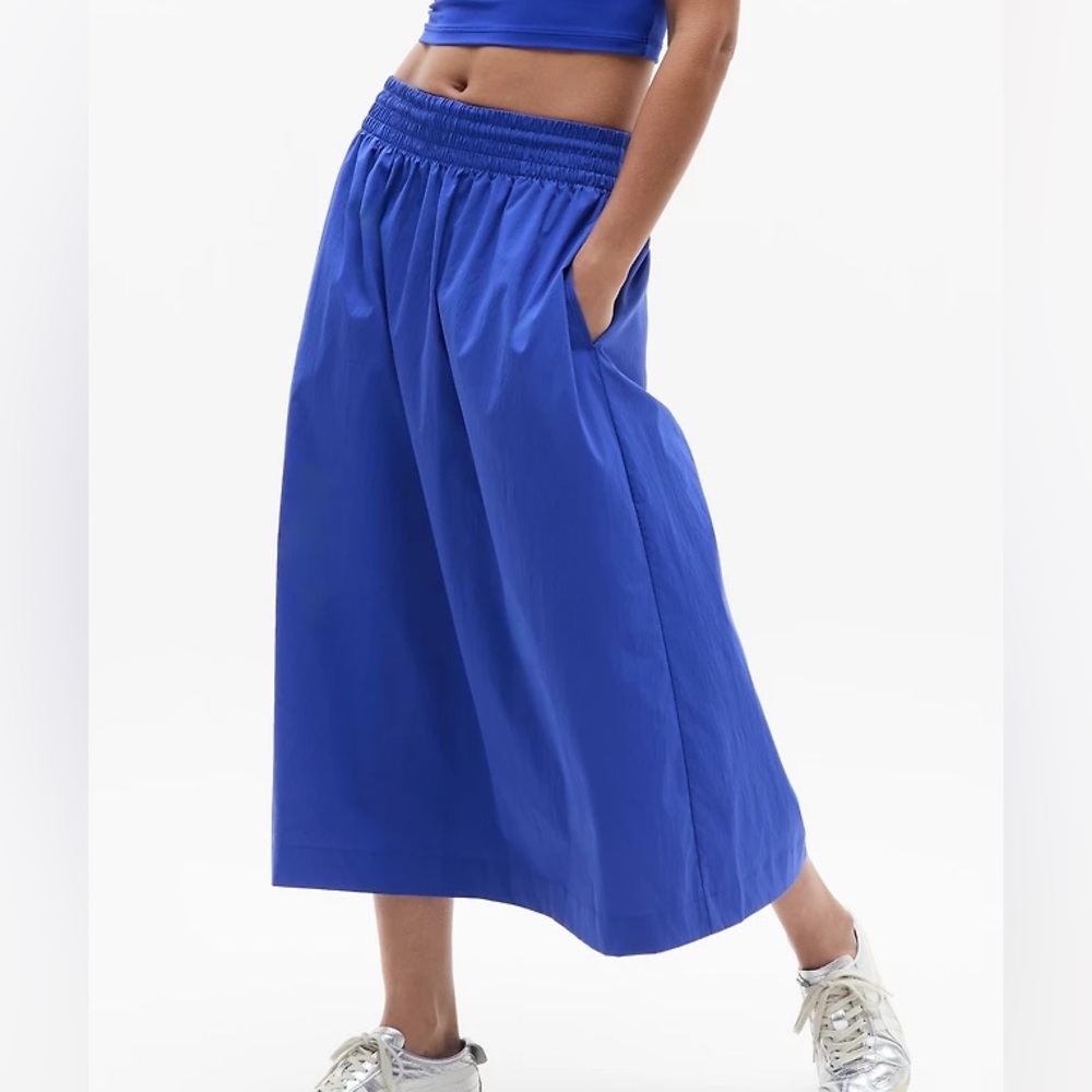 Athleta Women's Midday  Skirt in Royal Blue